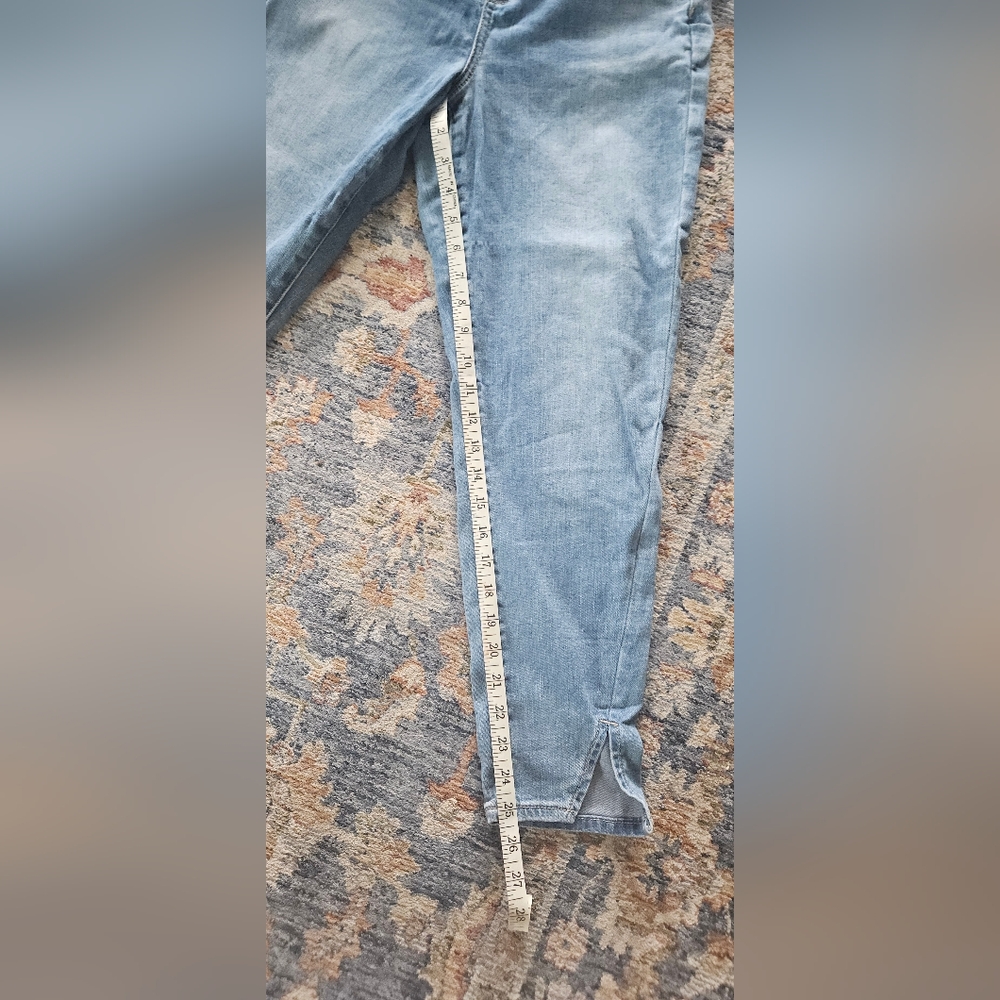 American Eagle Curvy Button Fly Split Hem Skinny … - image 5